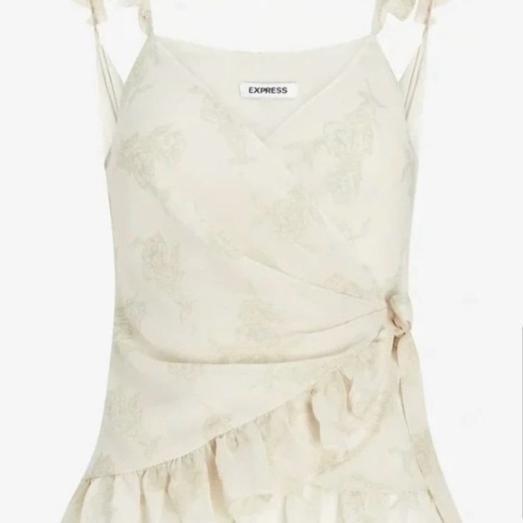 Express Ruffle Wrap Top - Picture 5 of 5